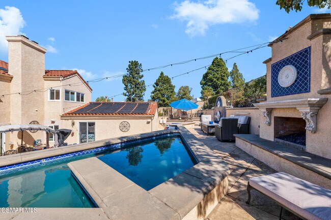 Building Photo - 4542 Skidmore Ct