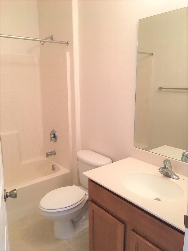 Building Photo - 5656 Indigo Crossing Dr