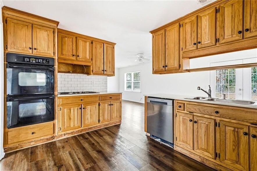 Building Photo - 45 Chaffin Rd