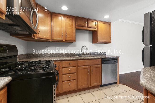 Building Photo - Charming 2-Bed Condo for Rent