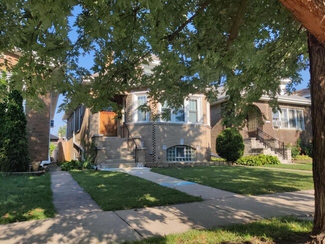 Building Photo - 3108 N 78th Ct