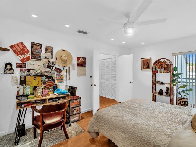 Building Photo - 3558 Magellan Cir