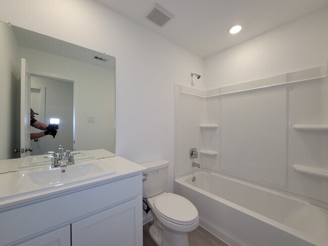 Building Photo - Be the first to live in this beautiful brand-new home featuring 4 spacious bedrooms, 2.5 bathroom...