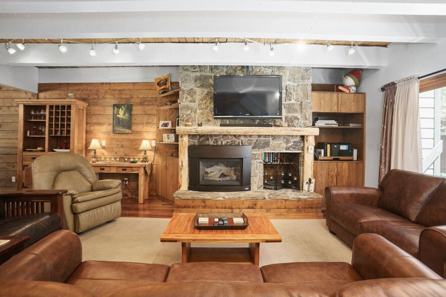 Building Photo - 2750 Crosstimbers Trail