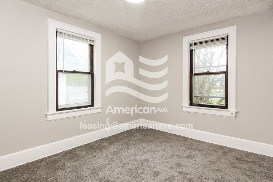 Building Photo - 813 Fess Ave