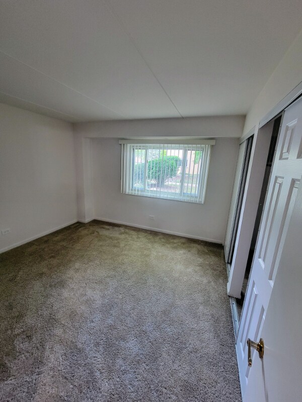 Building Photo - 1120 S Lorraine Rd