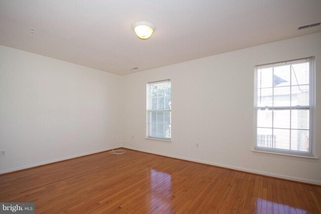 Building Photo - 9759 Bon Haven Ln