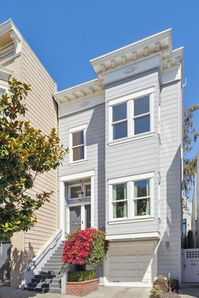 Primary Photo - 3018 Sacramento St