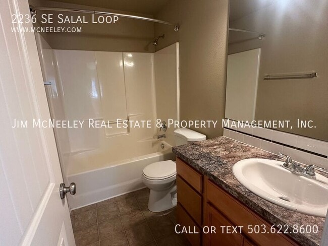 Building Photo - 2236 SE Salal Lp