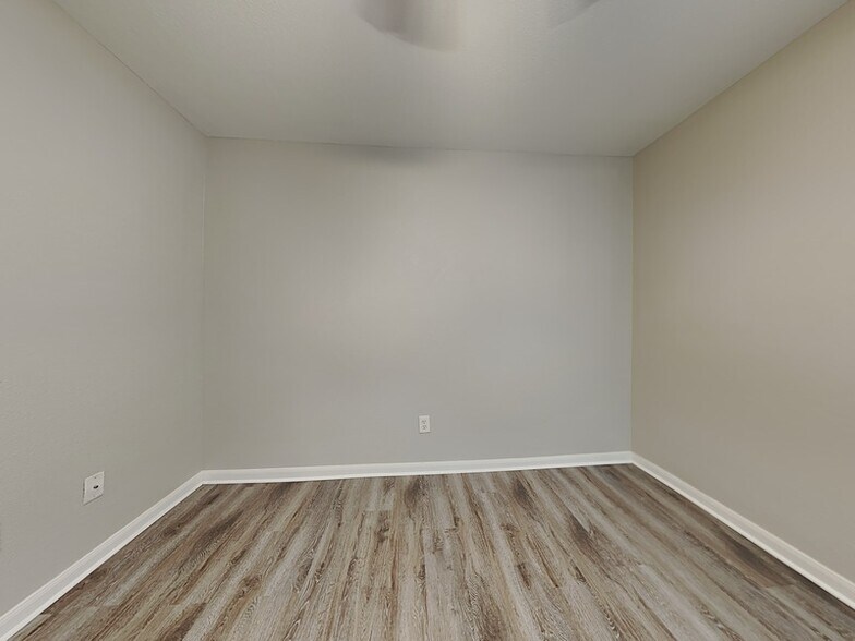 Building Photo - 18019 Kinsale Valley Ln