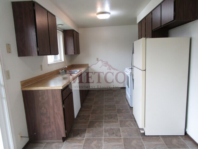 Building Photo - 19703