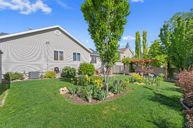 Building Photo - 8259 6555 W