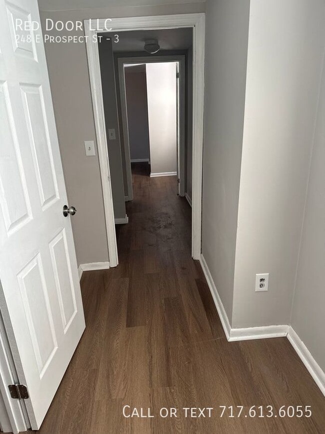 Building Photo - 248 E Prospect St