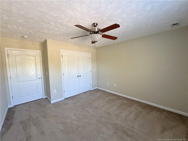 Building Photo - 5334 Holland Park Ave