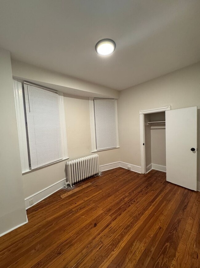 Building Photo - 5102 Spruce St