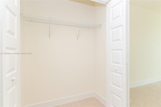 Building Photo - 4640 NW 84th Ave
