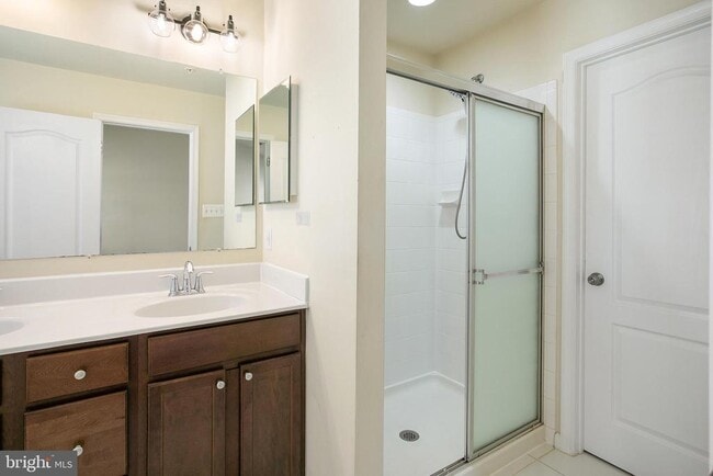 Building Photo - 2885 Falkirk Alley