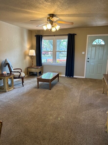 Building Photo - 316 N 33rd St