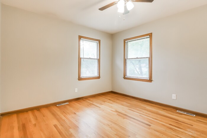 Building Photo - 8405 Everett St