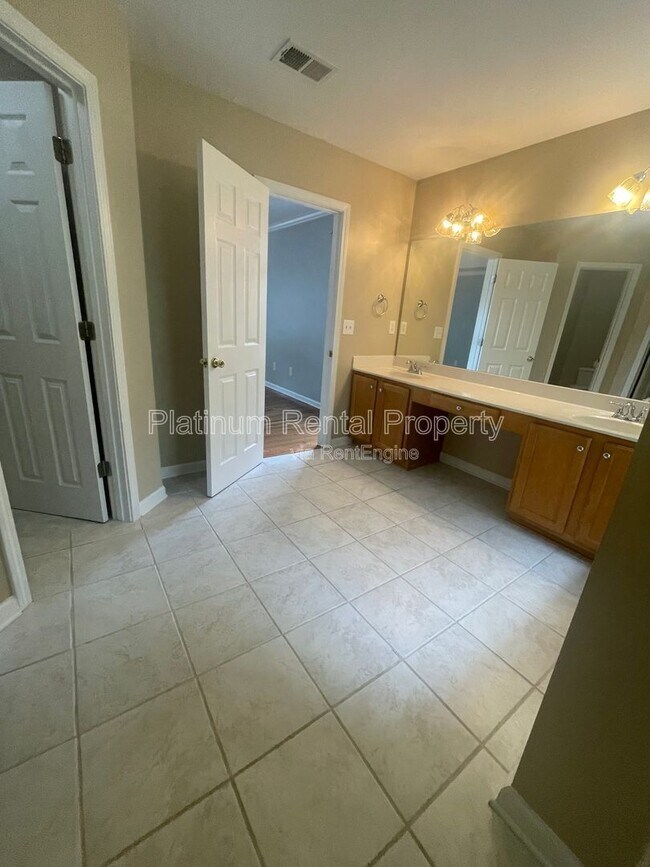 Building Photo - 36 Ivy Mist Ln