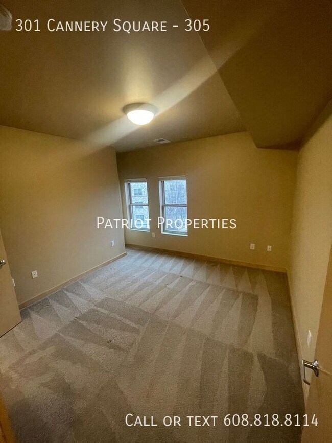 Building Photo - 301 Cannery Square