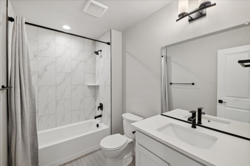 Building Photo - 2520 Brookstone Dr