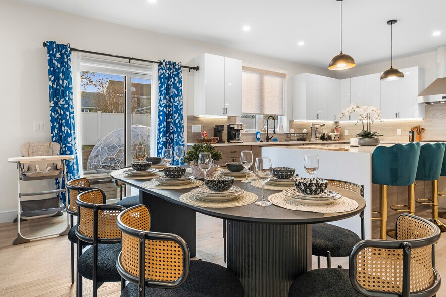 Building Photo - 21 Bolton St