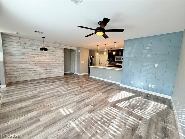 Building Photo - 2115 Via Firenze