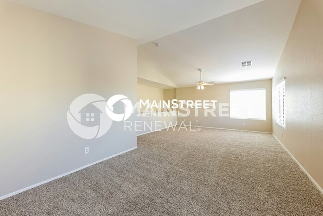 Building Photo - 6720 N 129th Ln
