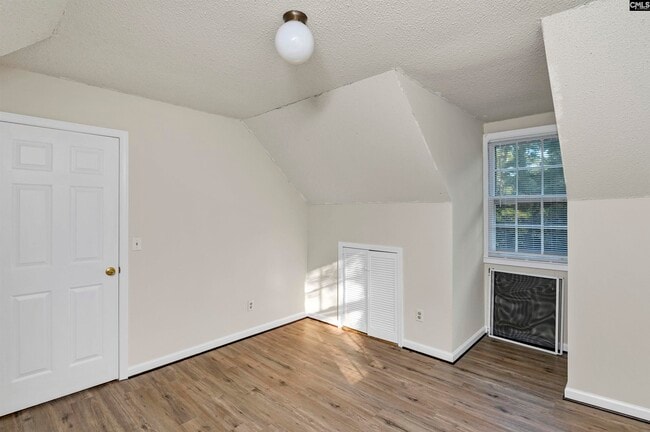 Building Photo - 1808 Lowder Dr