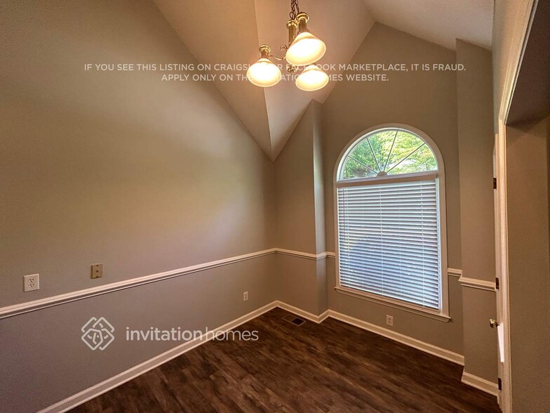 Building Photo - 1611 Plantation Trail