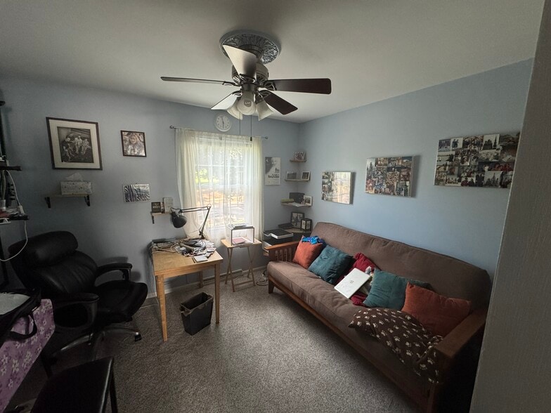 3rd bedroom - 6804 Old Sauk Ct