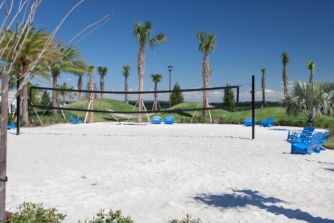 Building Photo - 13833 Behring Ave