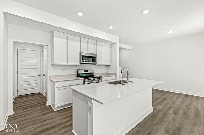 Building Photo - 7651 Marin Pkwy