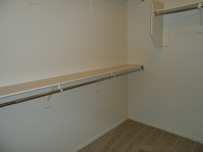 Building Photo - Beautiful 3bd/2ba Home in Gated Community