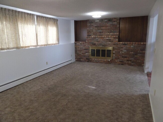 Building Photo - 2236 1/2 36 ST Missoula