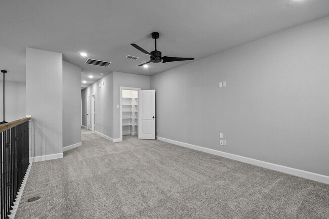 Building Photo - 1519 Noble Pk Dr