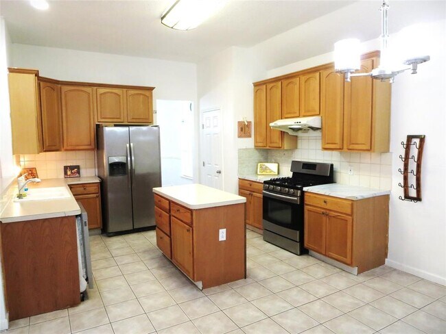 Building Photo - 13622 Anderson Woods Dr