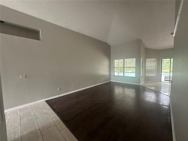 Building Photo - 929 Rosinia Ct