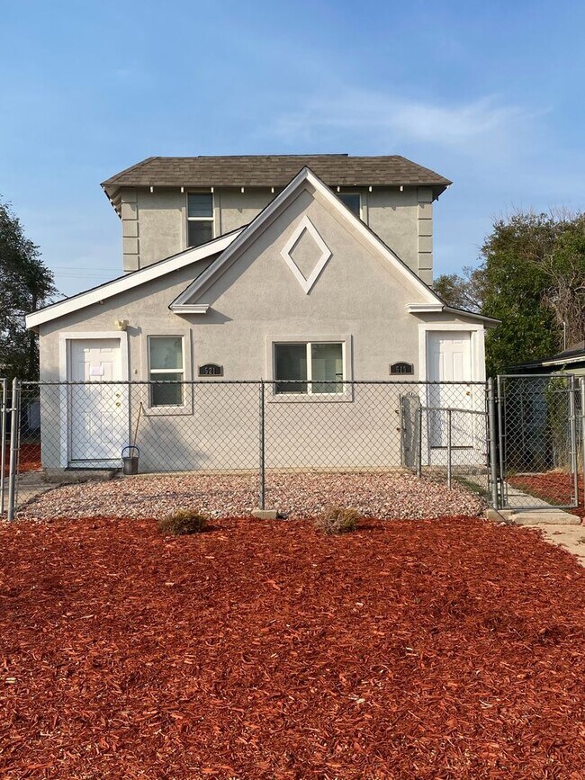 Building Photo - 519/521 9th Street