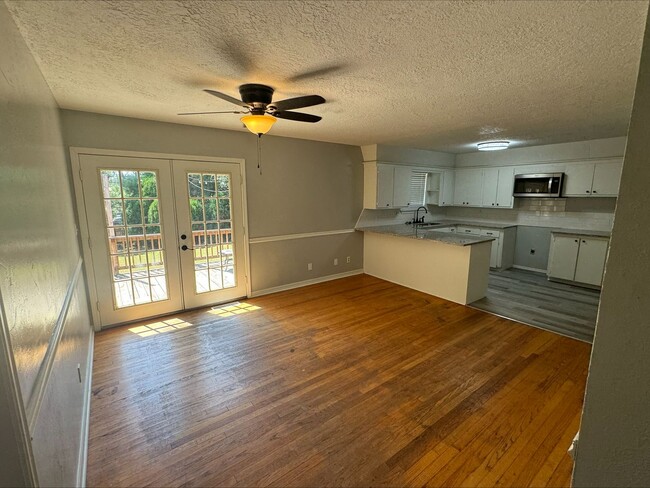 Building Photo - 200 off your move in by 2/15!  Available N...