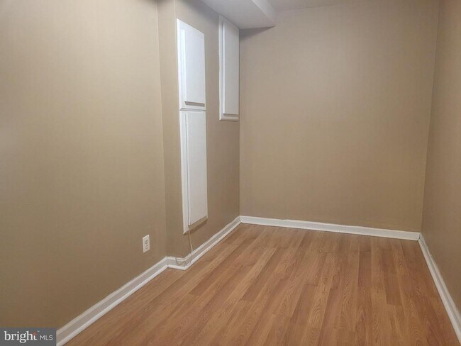 Building Photo - 20114 Larkspur Ct