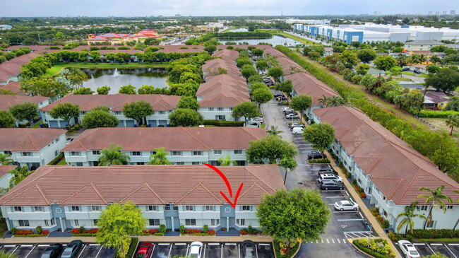 Building Photo - 1912 Hibiscus Ln