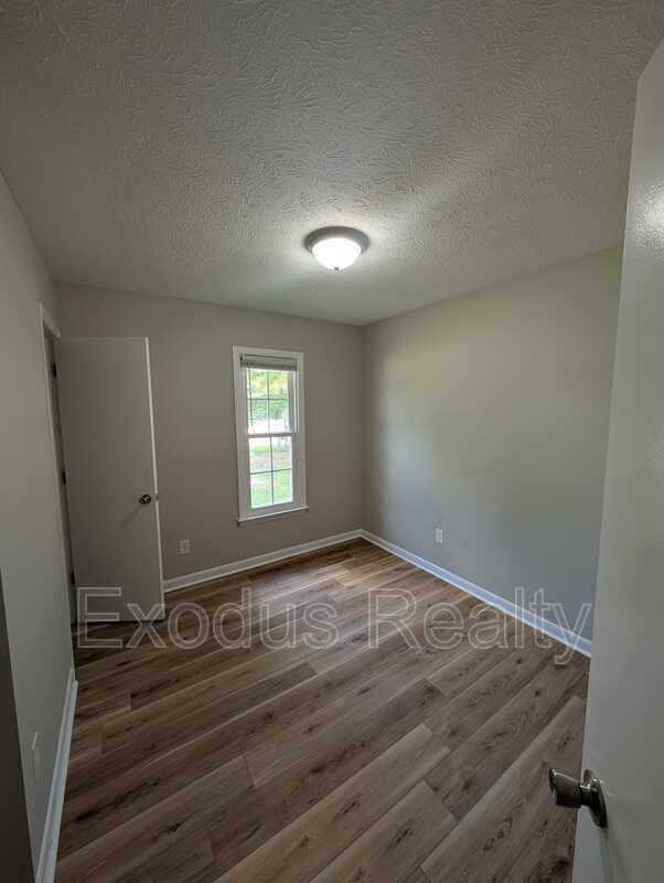 Building Photo - 6443 Rutherglen Dr
