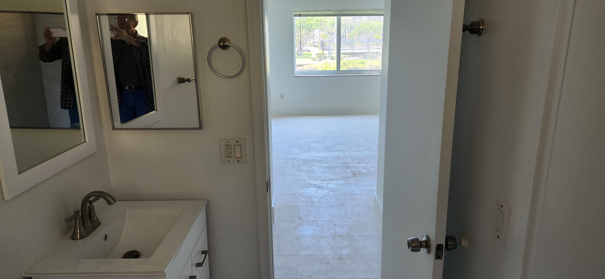 Building Photo - 7805 Camino Real