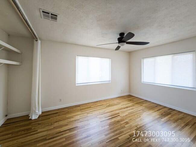 Building Photo - 2915 Saint George-5