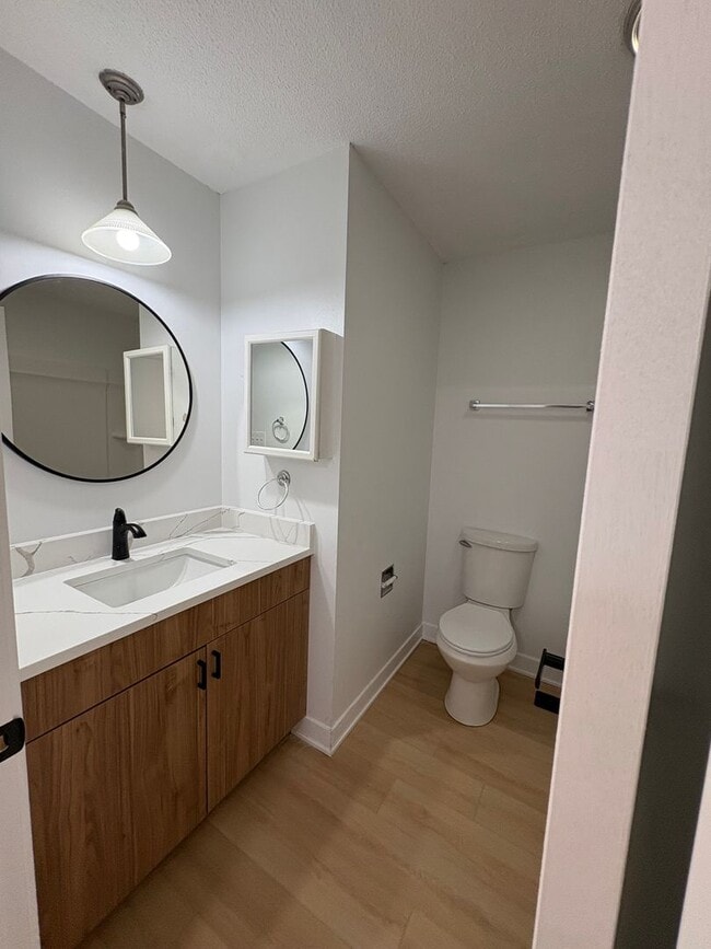 Building Photo - Beautiful Duplex on West Charter