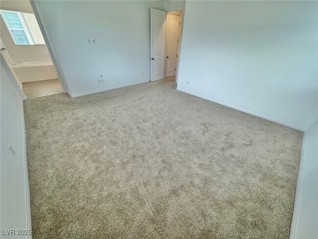 Building Photo - 9897 Angel Valley Dr