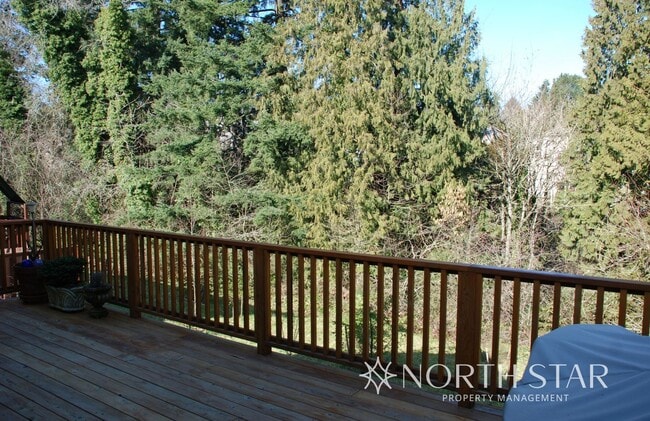 Building Photo - Zen oasis with stunning green space views.