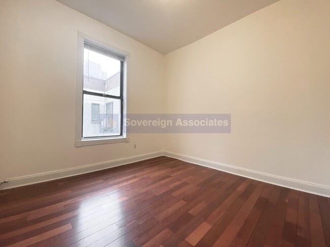 Building Photo - 255 Fort Washington Ave